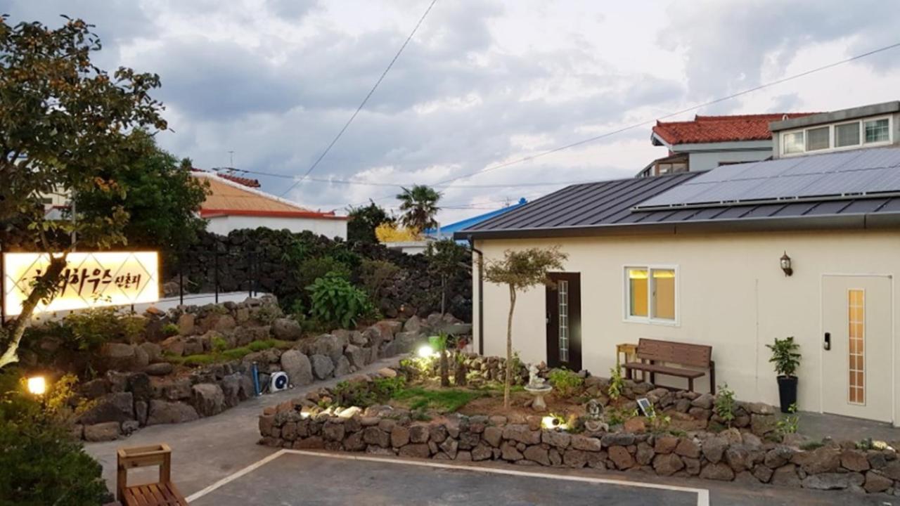 Hanihaus Sinchon-Ri 済州市 エクステリア 写真